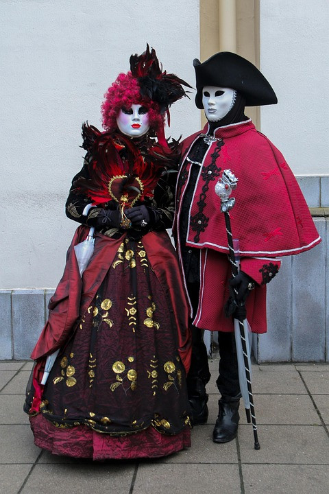 איך להתמודד כשכולם מתארסים ואתה עדיין לבד